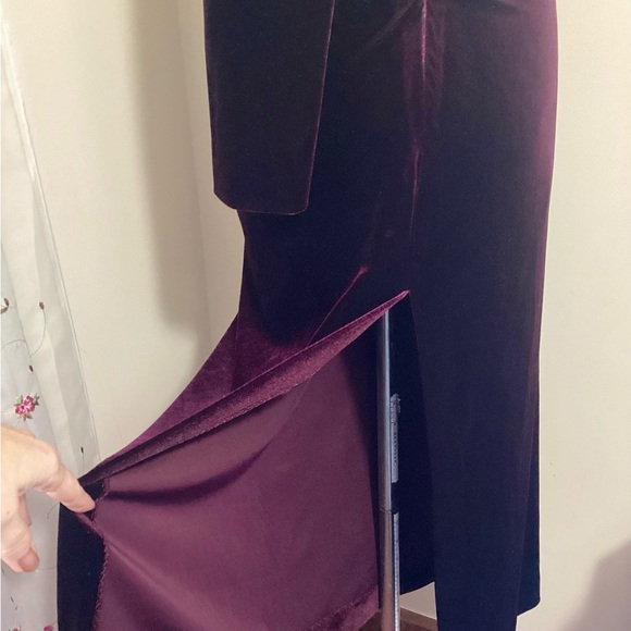 Zara Draped Open Back Velvet Midi Dress Size S Side Slit Blogger Fave Burgundy - Picture 11 of 16